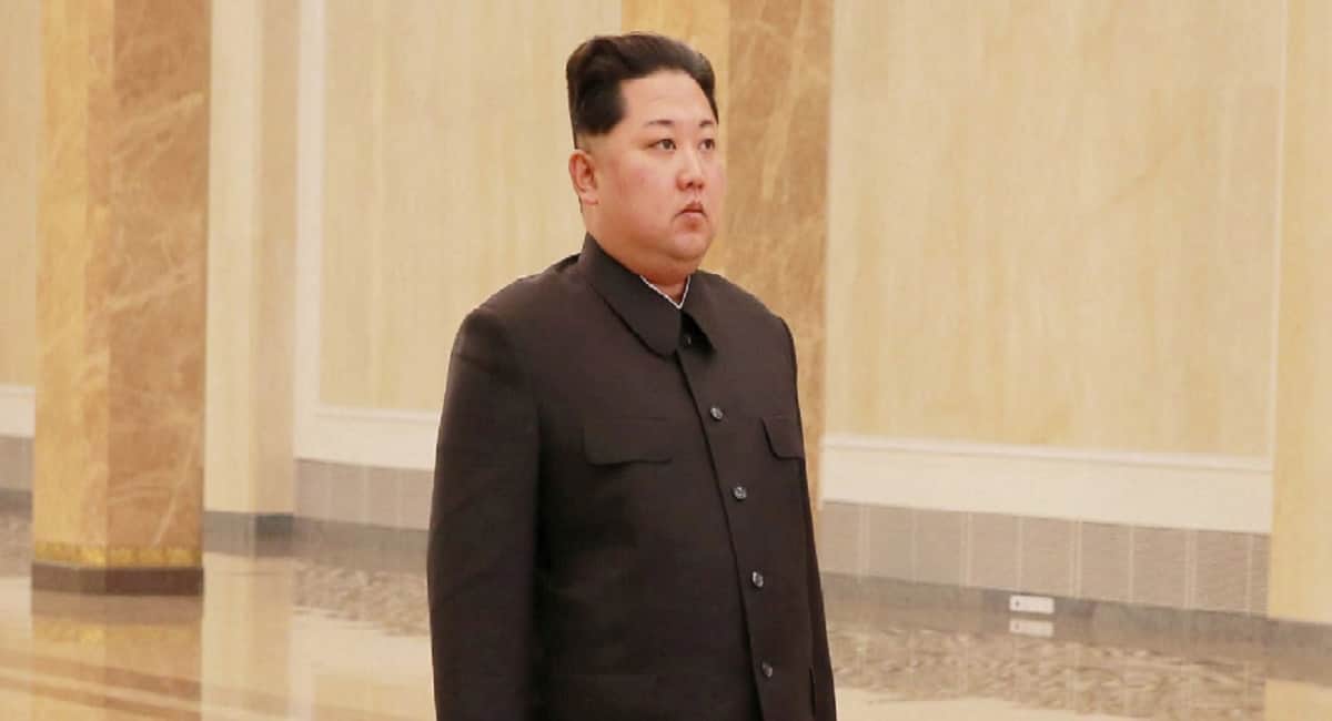 know why Kim Jong Un came Singapore with his personal toilet