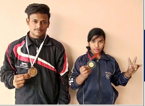 Prashant and Santosh Kumari gets medal in Weithlifting