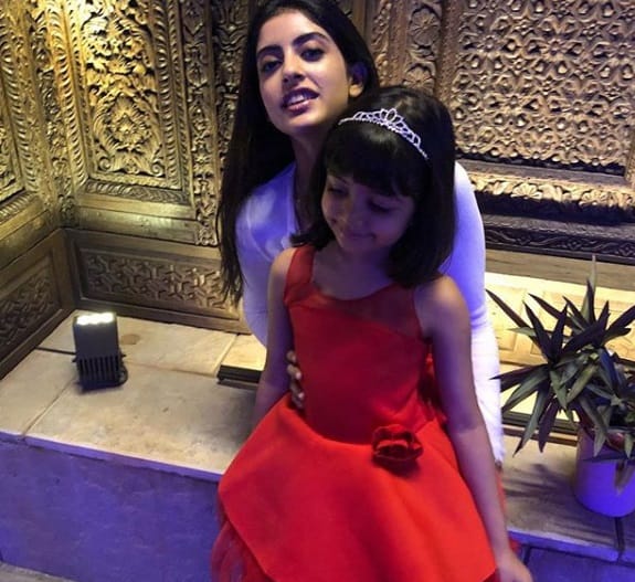 Amitabh Bachchan celebrates New Year with Navya Naveli and Aradhya