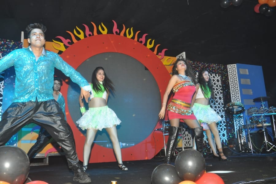 new year celebration in agra
