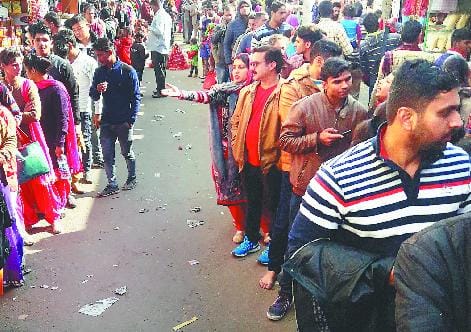नववर्ष पर चिंतपूर्णी मां के द्वार उमड़ा सैलाब