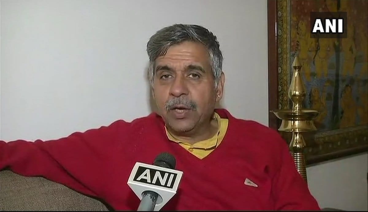 Congress Leader Sandeep Dikshit said, Government can not protect the armies 