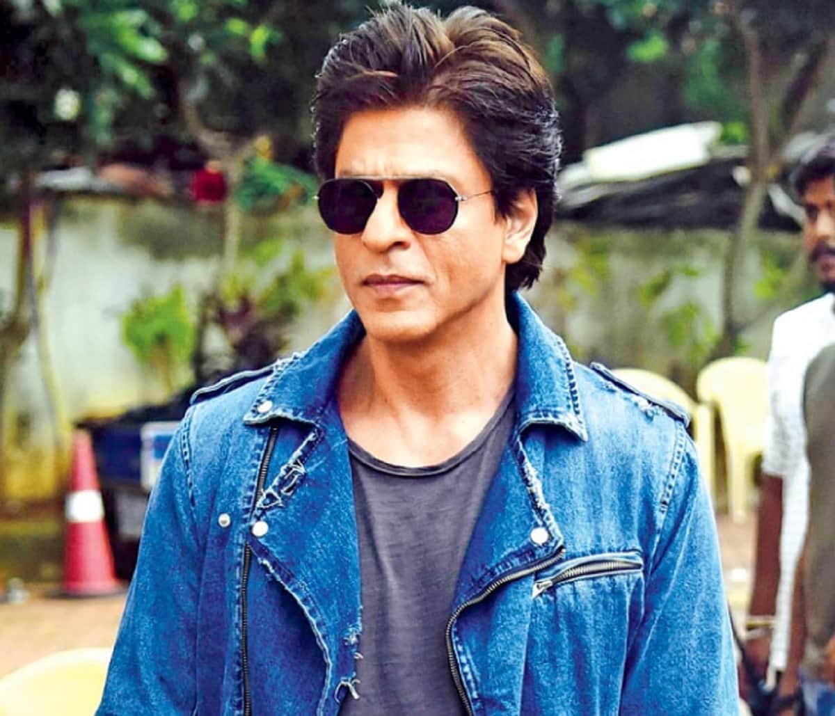 Shah Rukh Khan Will Be Announced Aanand L Rai Film Title Today 