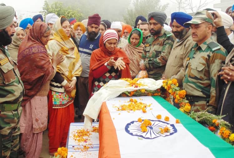 Funeral of Martyr Solder Jagsir Singh, Punjab News