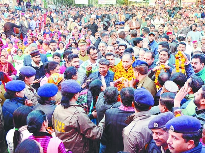विस्थापितों की समस्या का होगा समाधान : जयराम ठाकुर
