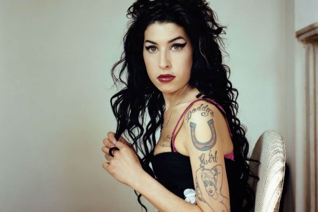 Amy Winehouse father says my daughter visit my home as a ghost