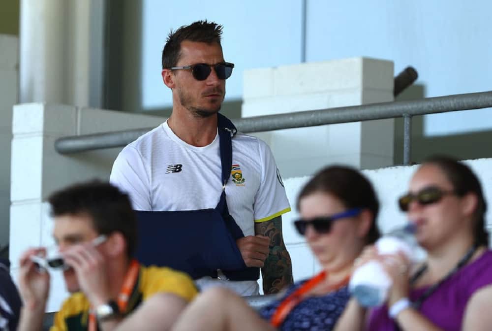 dale steyn five wicket away to become leading wicket taker for south africa