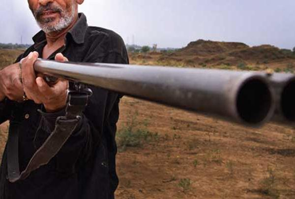 Dacoit kidnapped young man in banda