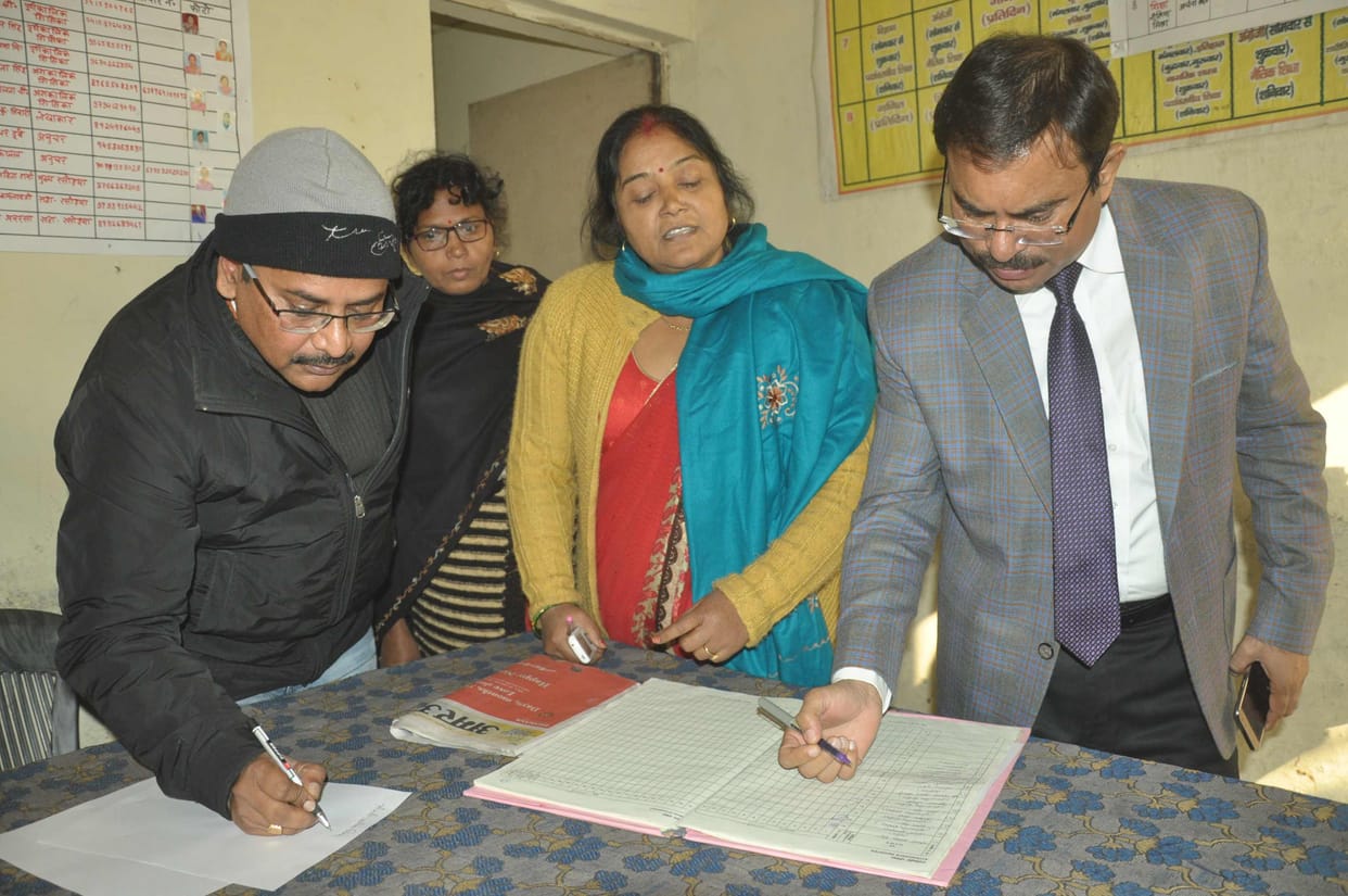 Employees of Kasturba School, missing in inspection of DM