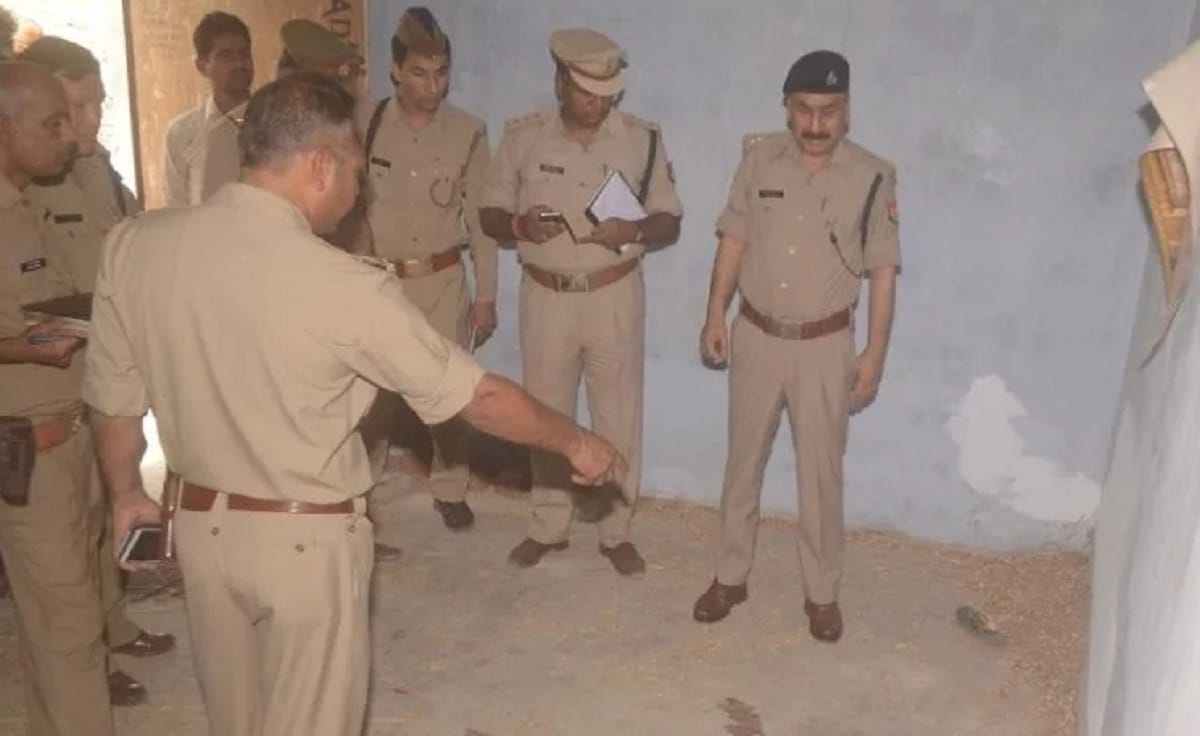young man shot himself after failing to rape in Hathras of Uttar Pradesh