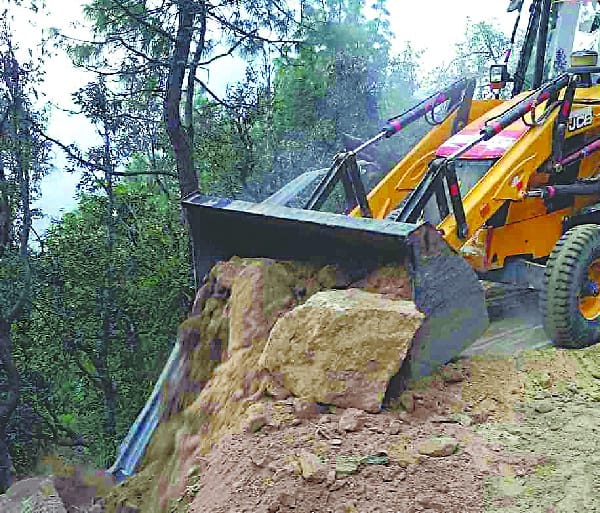 Ignore standards in applying mobile stone crushers