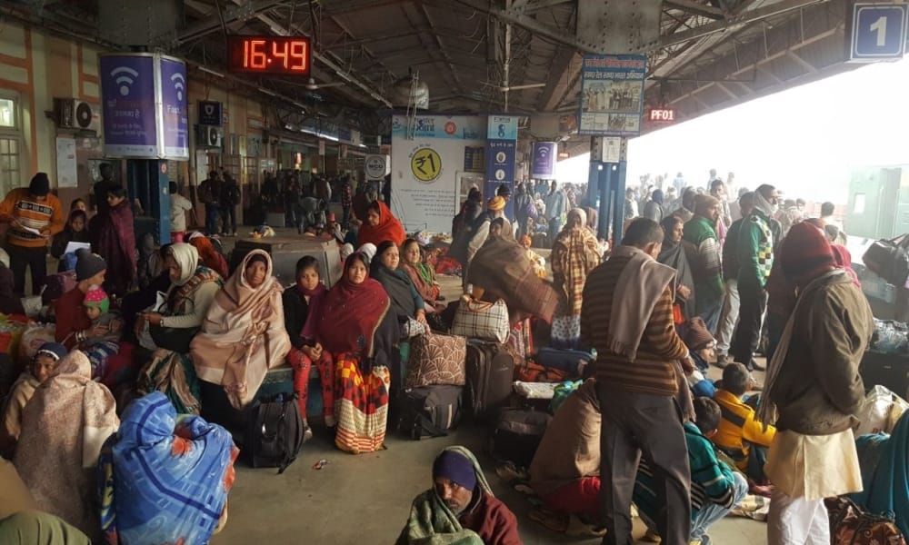 tourist unable to reach their home due to train late