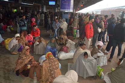 tourist unable to reach their home due to train late