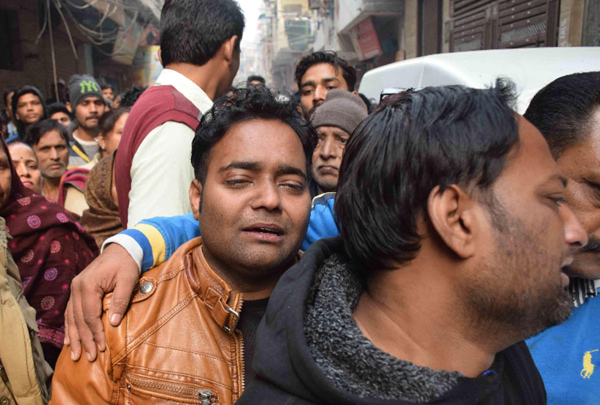nurse found hanging with daughter after new year party in delhi