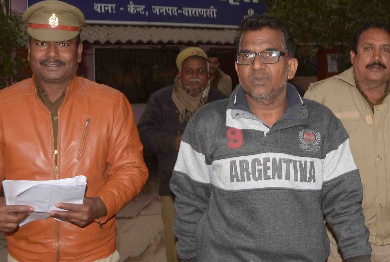 Husband killed his wife in varanasi