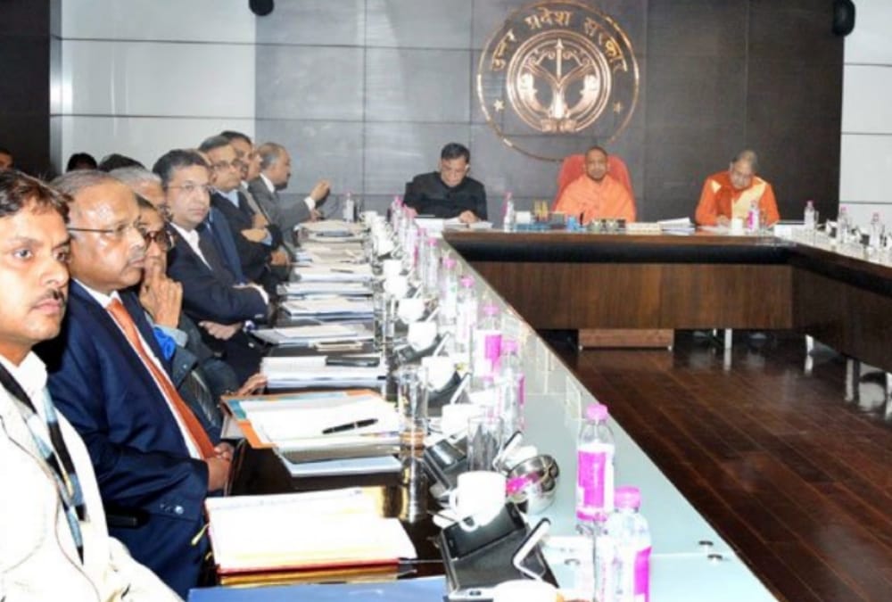 industrialists suggest chief minister for investment in uttar pradesh.