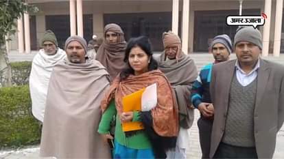 Clash between bsa and teacher, allegation on bsa used caste words for teachers in bagpath. 