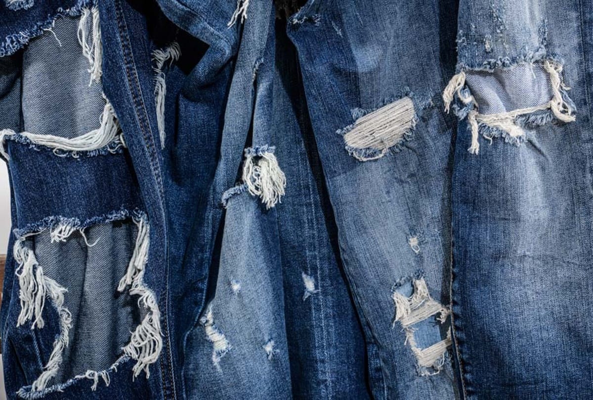 according to vastu know about how to change your luck to use clothes