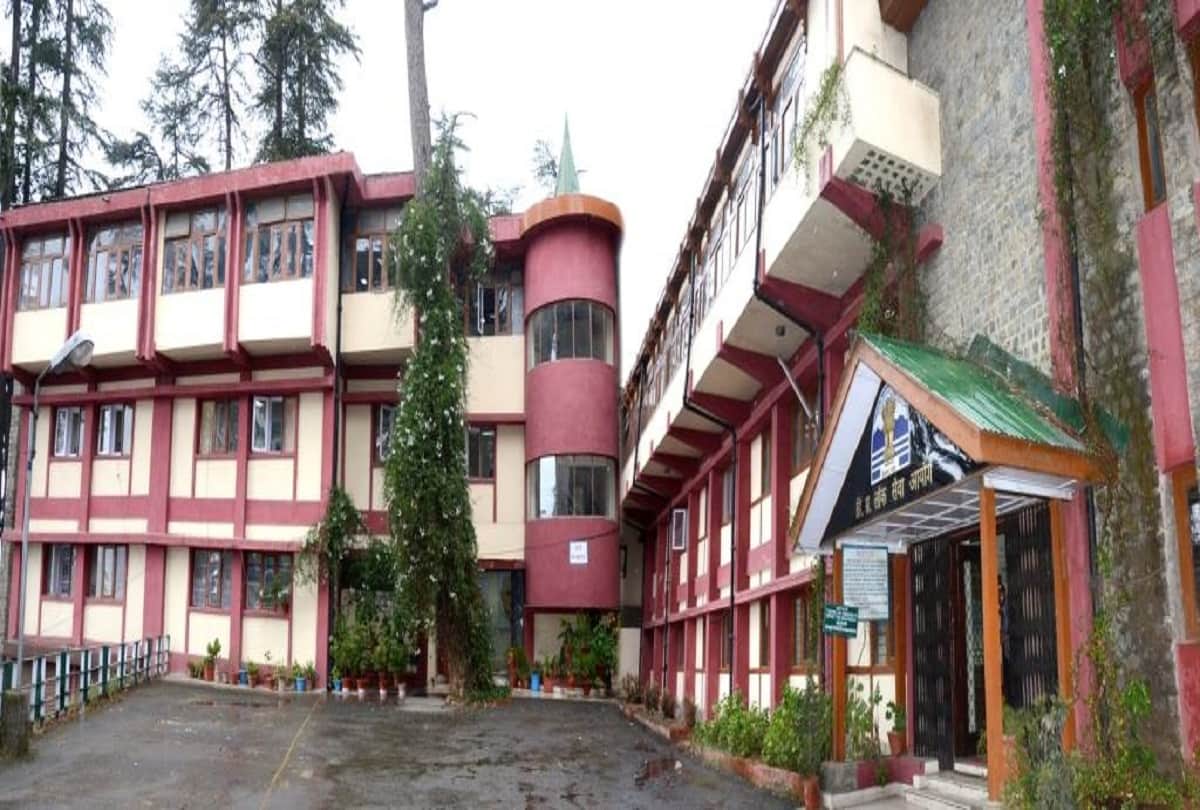 competition between 155 for one post of Hindi school lecturer, 7285 candidates applied