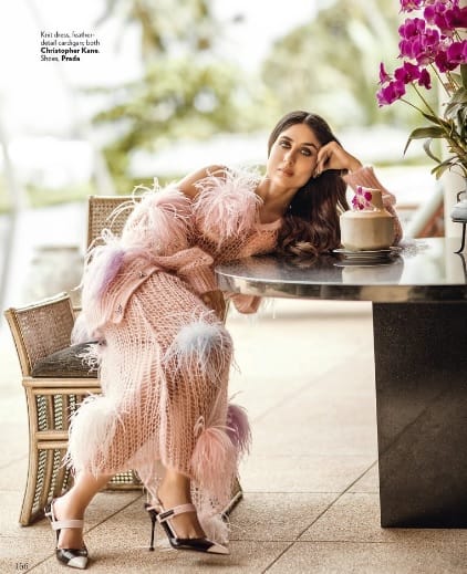 Kareena Kapoor Khan bikini photo shoot goes viral on internet 