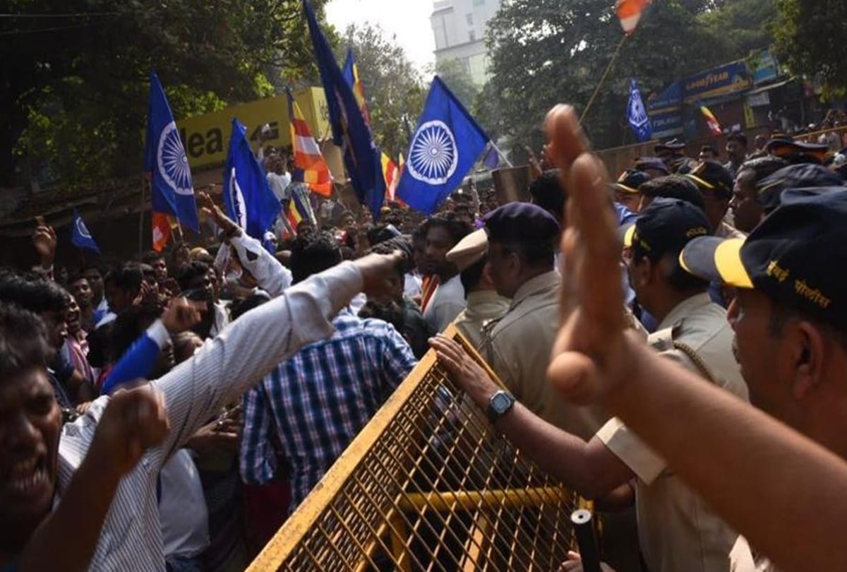 Maharashtra: After 10 hours of riot, the evening took off