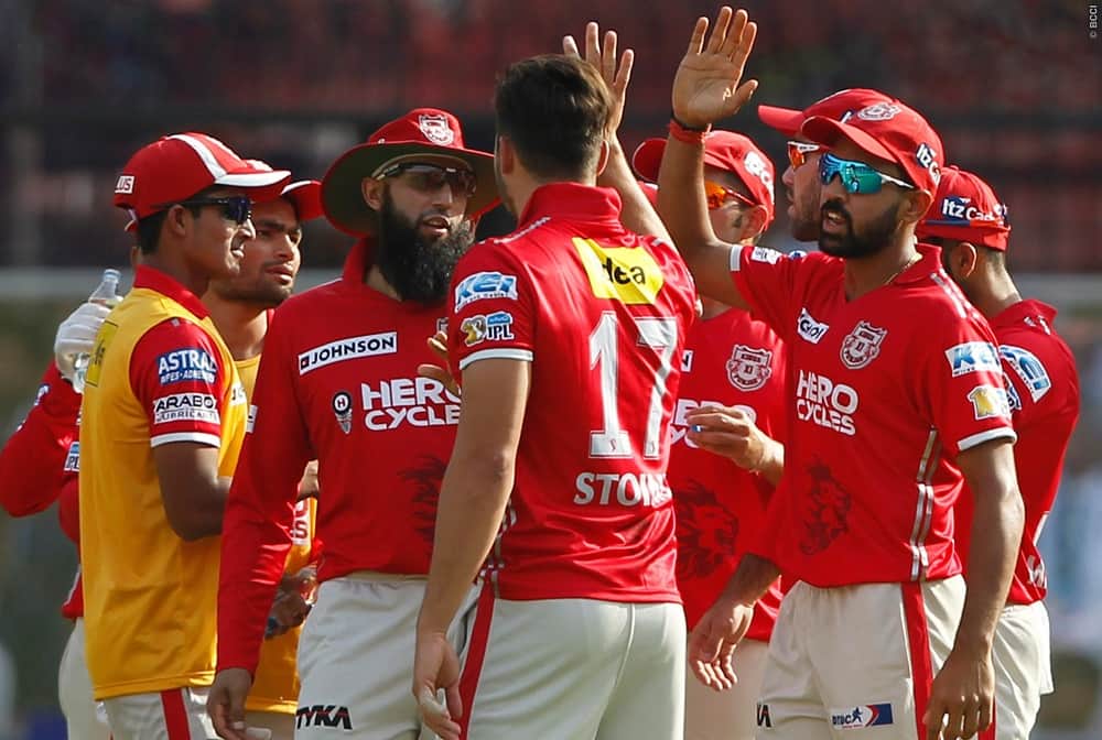 IPL 2018: Ajit Agarkar and kxip asst coach mithun manhas thinks Yuvraj Singh needs runs 
