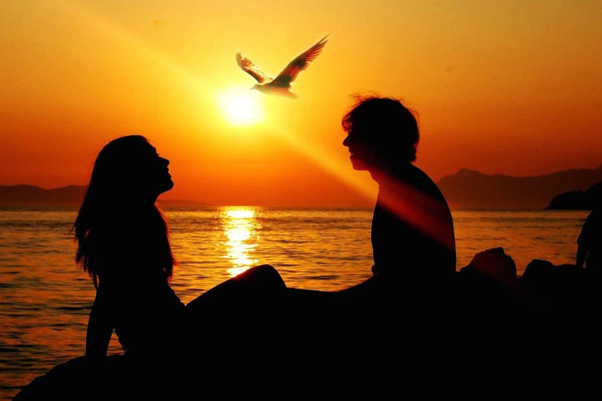 social sites are the reason behind the broken relationship of husband and wife