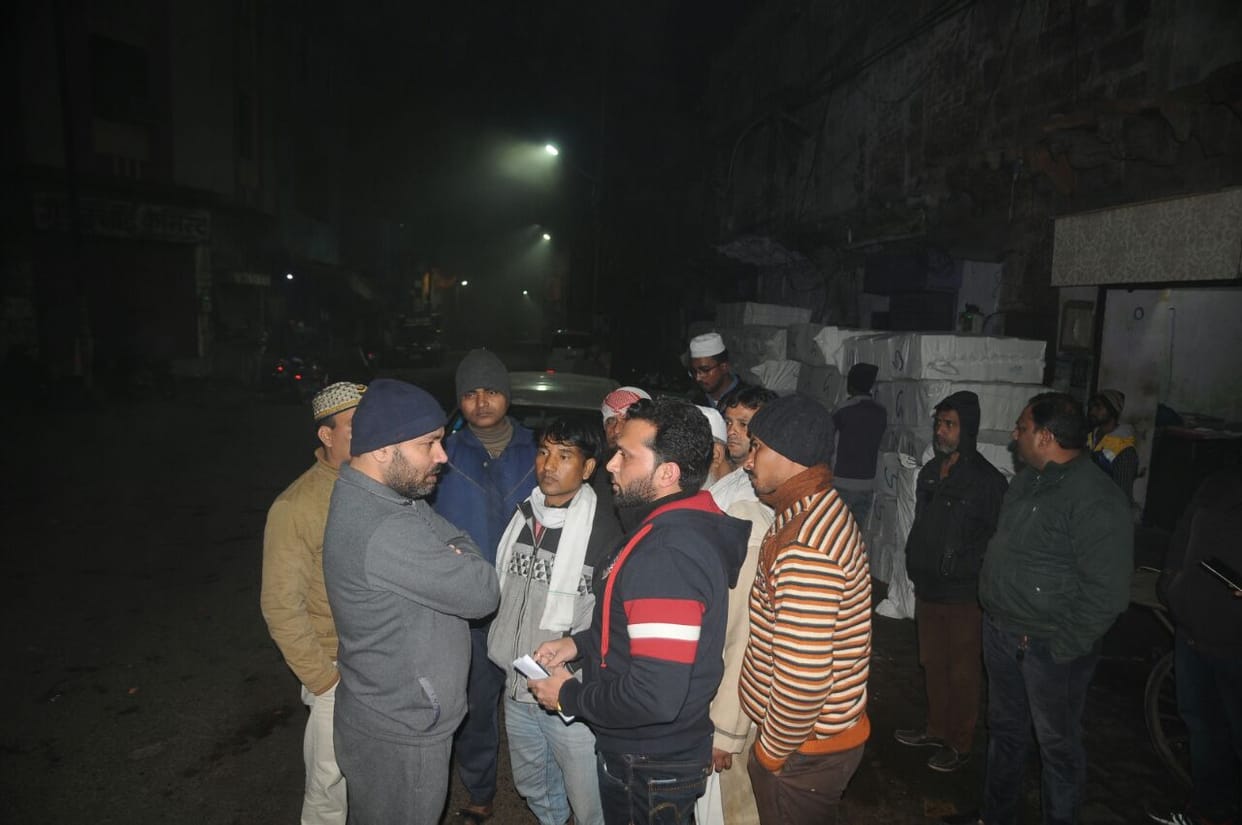 tension in agra after murder of meat businessman 
