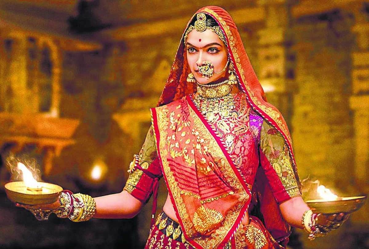 Sanjay Leela Bhansali movie Padmaavat advance bookings start