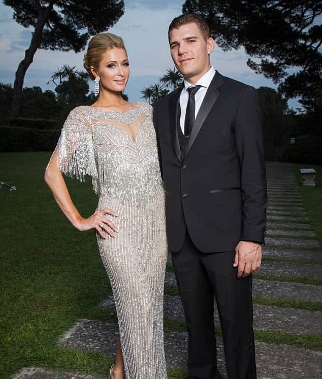 Paris Hilton engaged with her boyfriend Chris zylka