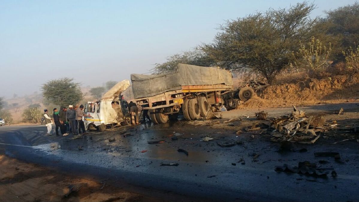 rajasthan horrible road accident in sikar 