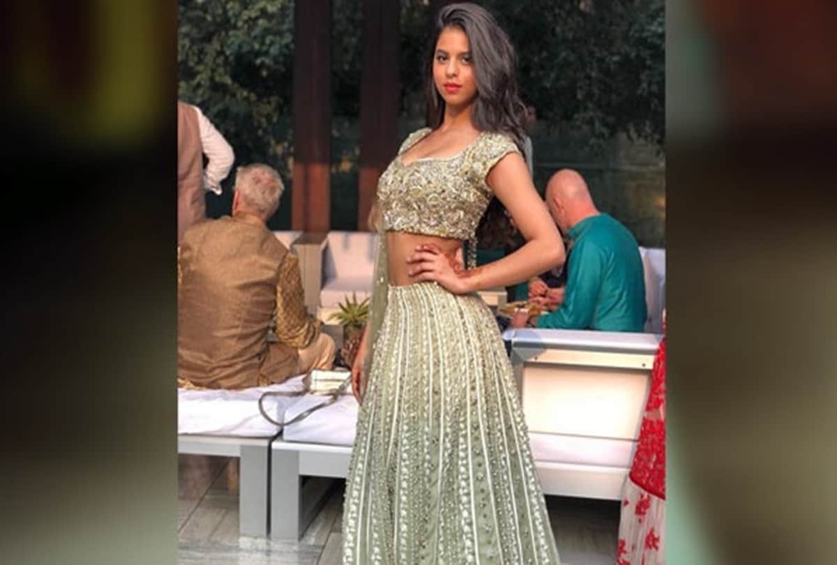 Shah Rukh Khan Daughter Suhana Khan Trolled For Her Short Dress