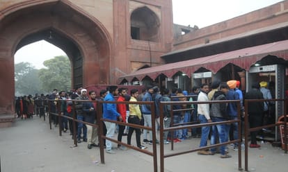indian tourist will pay more to visit tajmahal in agra