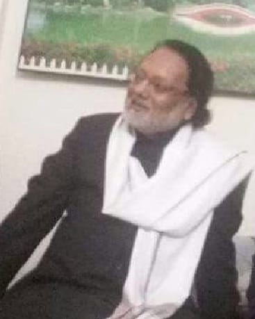 Anwar jalalpuri had learned presentation's technique in gorakhpur