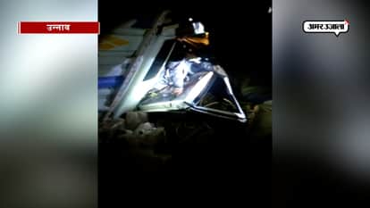 Road accident: Truck and pickup collide in unnao
