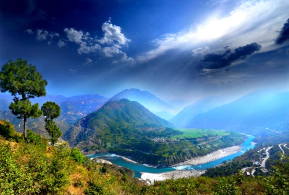 uttarakhand is more expensive to europe for film shooting