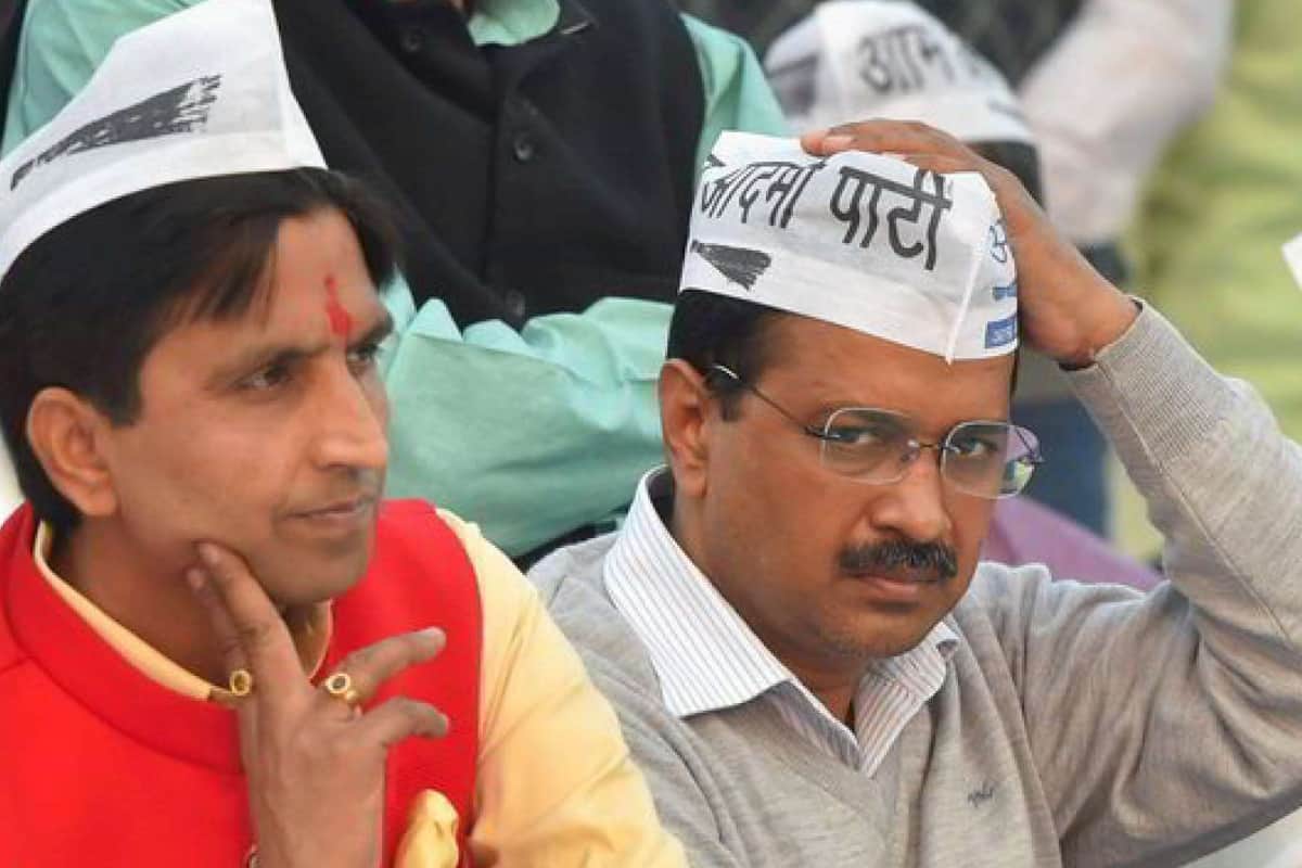 LS election 2019 kejriwal vishwas to appear court model code of conduct violation case avoid arrest
