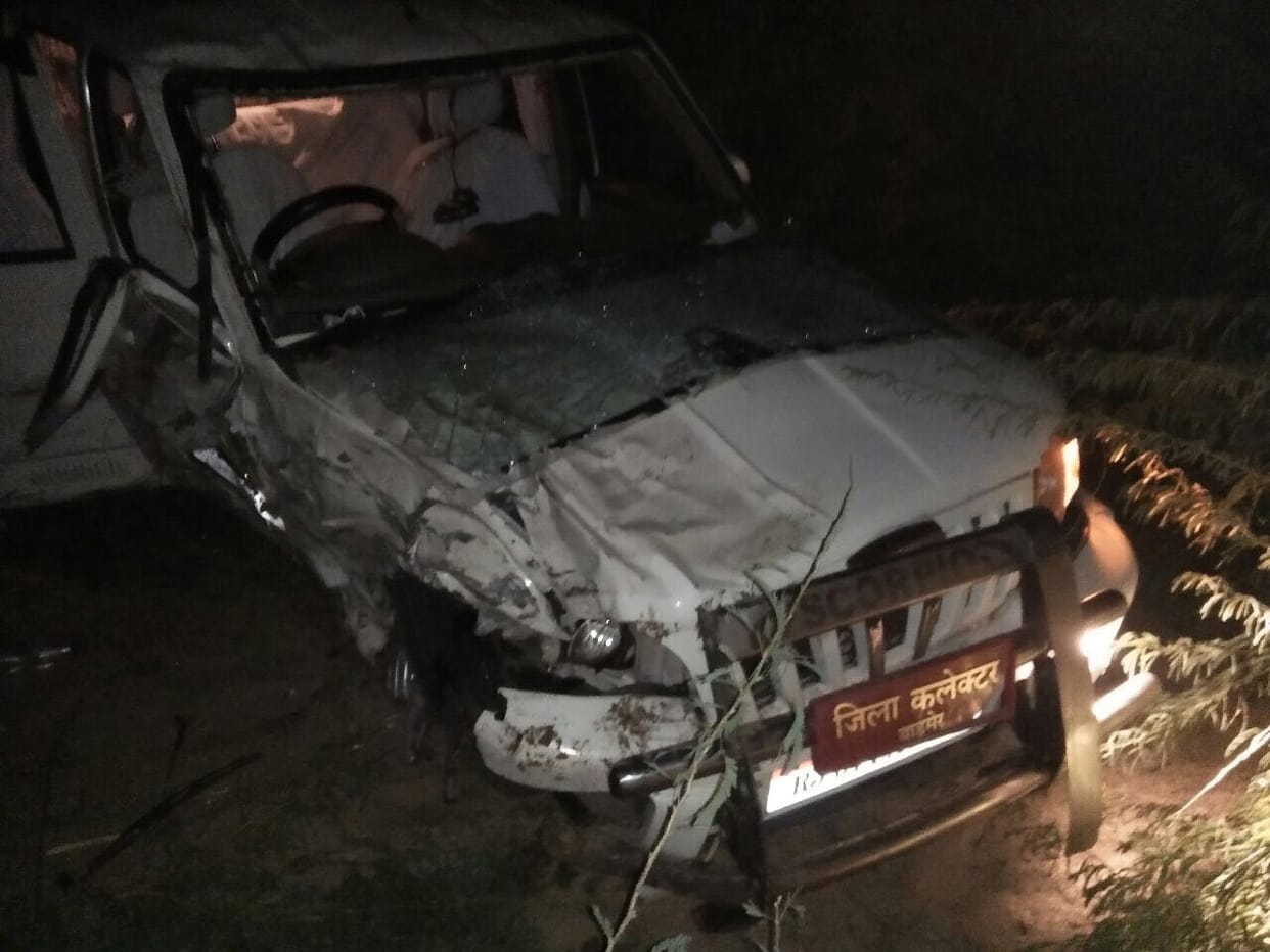 rajasthan barmer dm and sp injured in accident