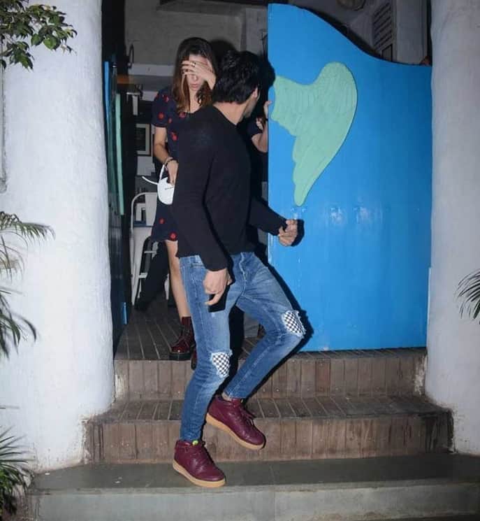 Suniel Shetty Son Ahan Shetty Spotted With Girlfriend Tania Shroff