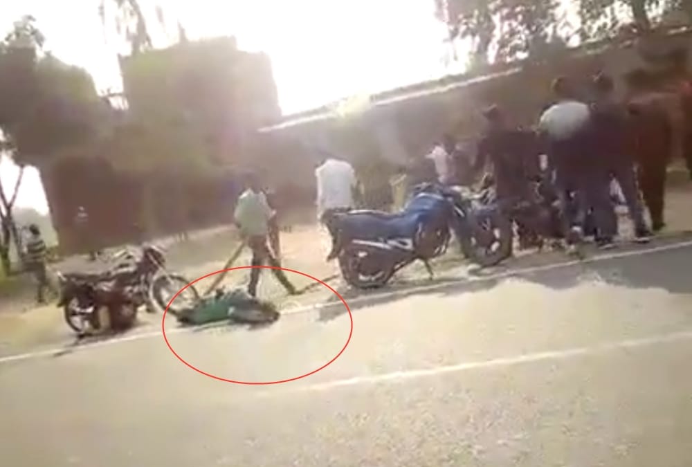 son of a sub inspector got beaten in raebareli.