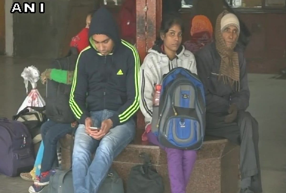 60 trains delayed, 18 rescheduled and 14 cancelled due to fog in the national capital Delhi