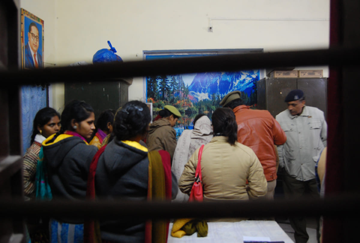 girl killed after gang rape in Samvasini Grah kanpur