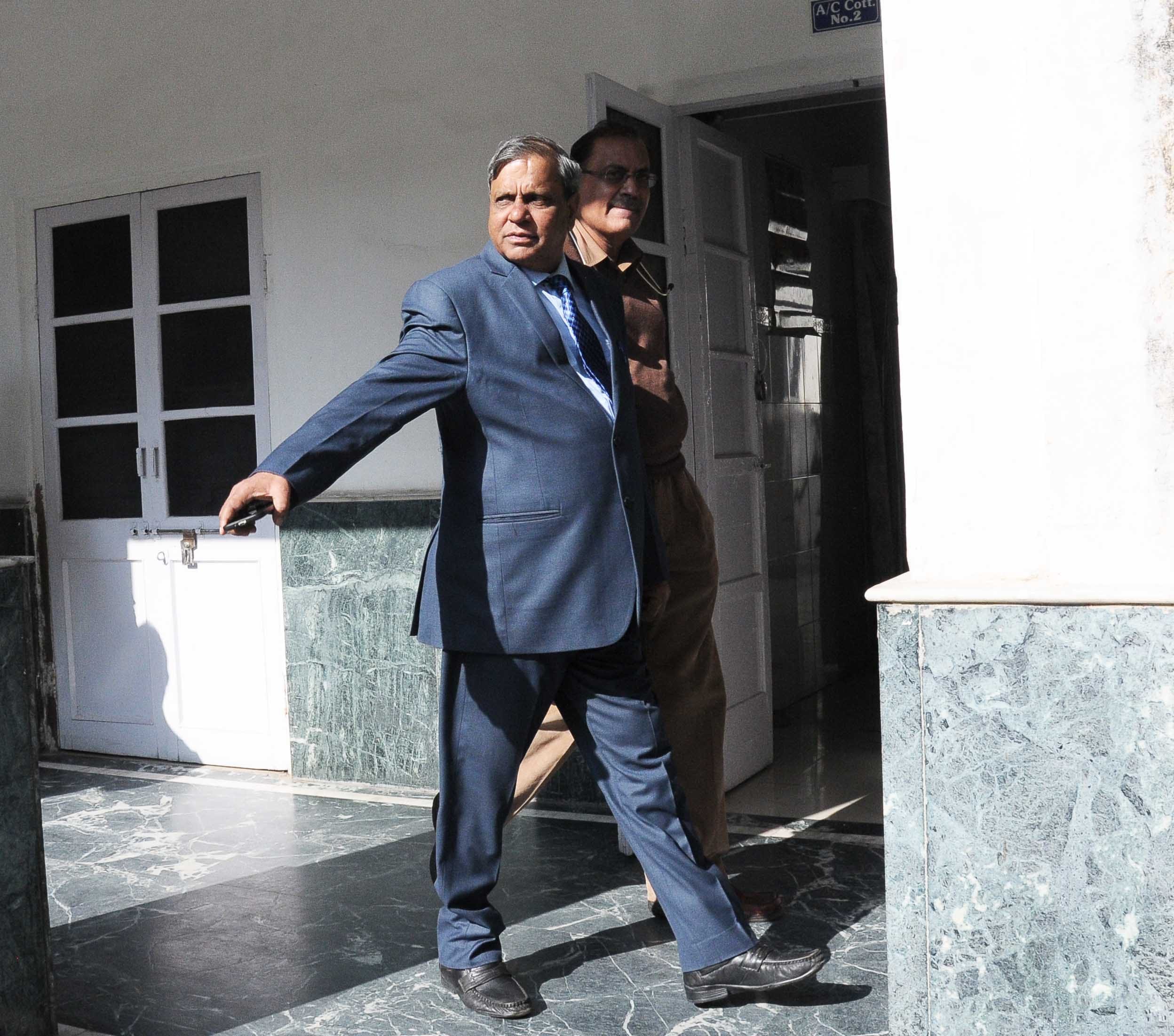 एसएमएस मेडिकल कॉलेज के प्रिंसीपल डॉ यूएस अग्रवाल