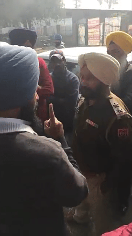 By LIVE on Facebook, MLA Bains caught two policemen taking bribe 