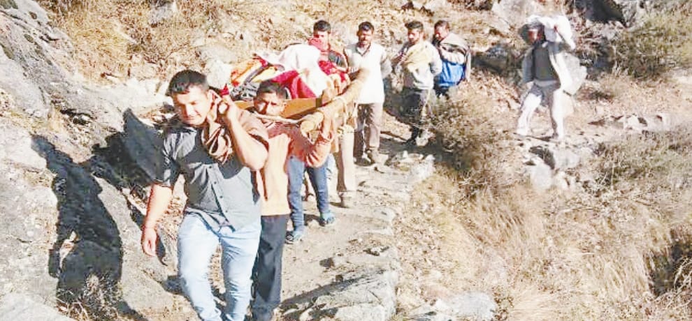 No roads Patient dies as ambulance fails to reach village