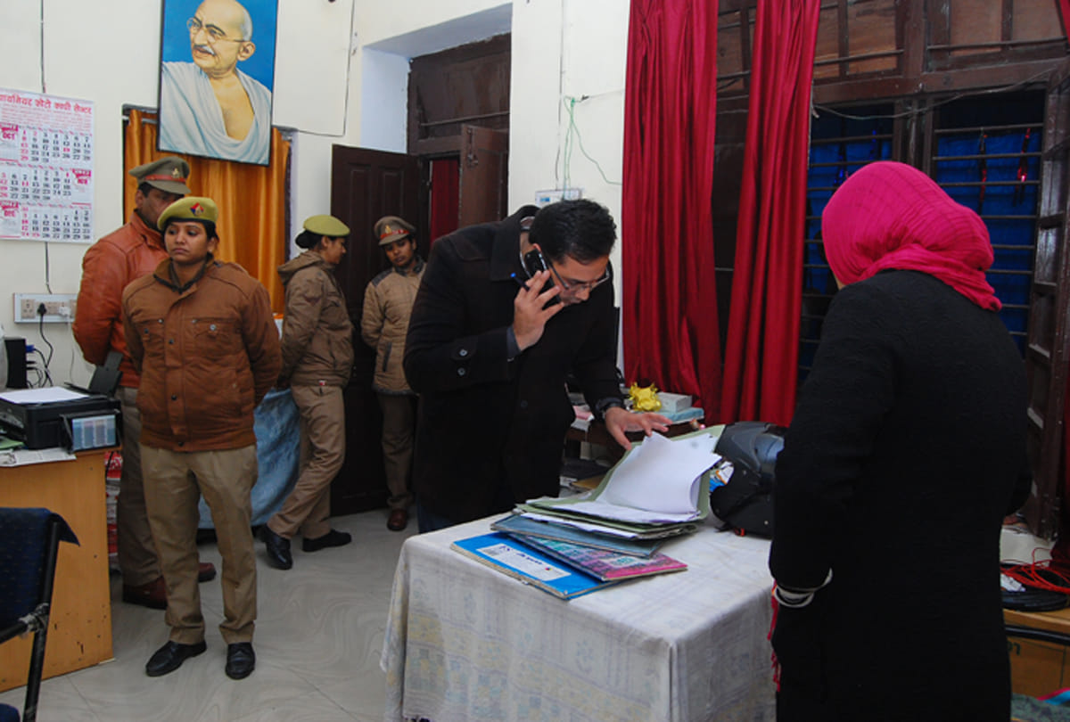 girl killed after gang rape in Samvasini Grah kanpur