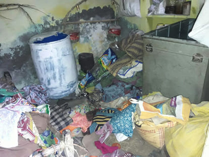 robbery in village of agra