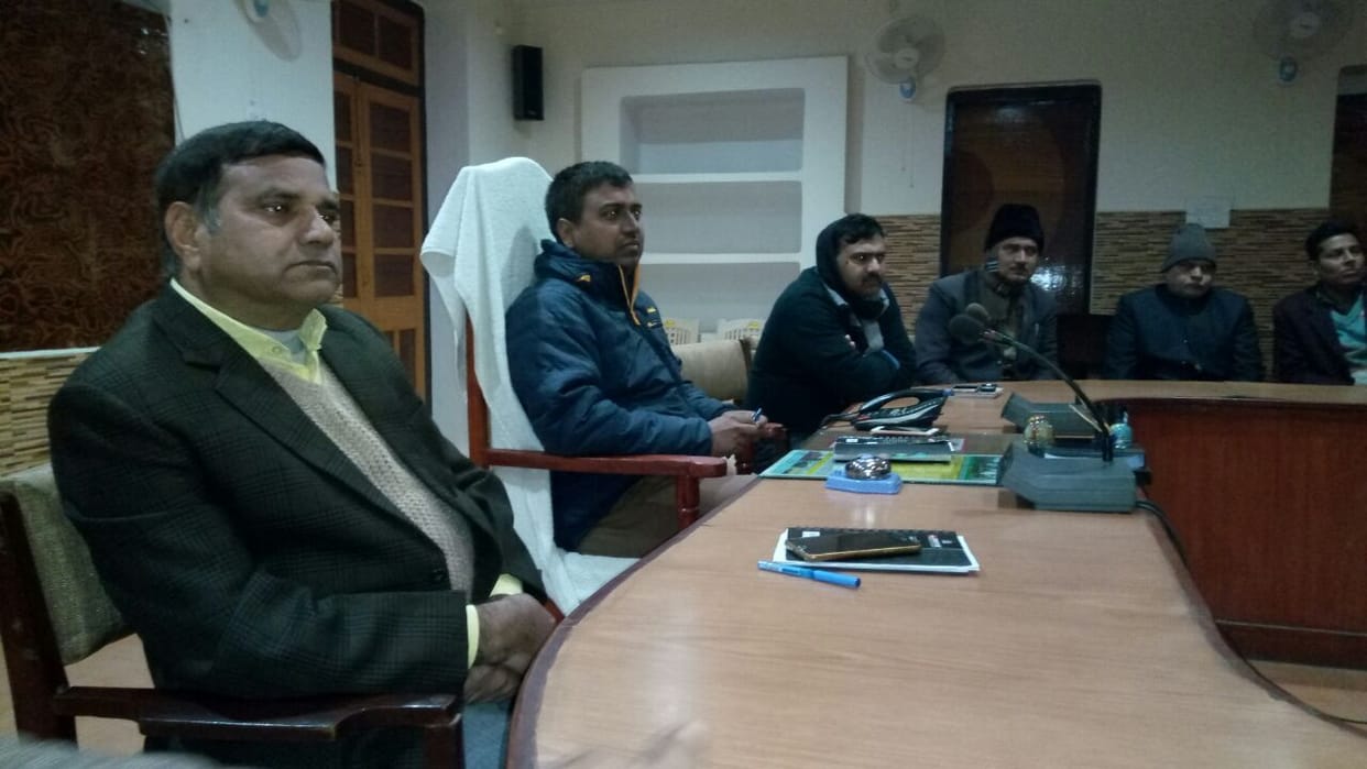 मुकदमे की वापसी पर माने वकील, शुरू करेंगे काम