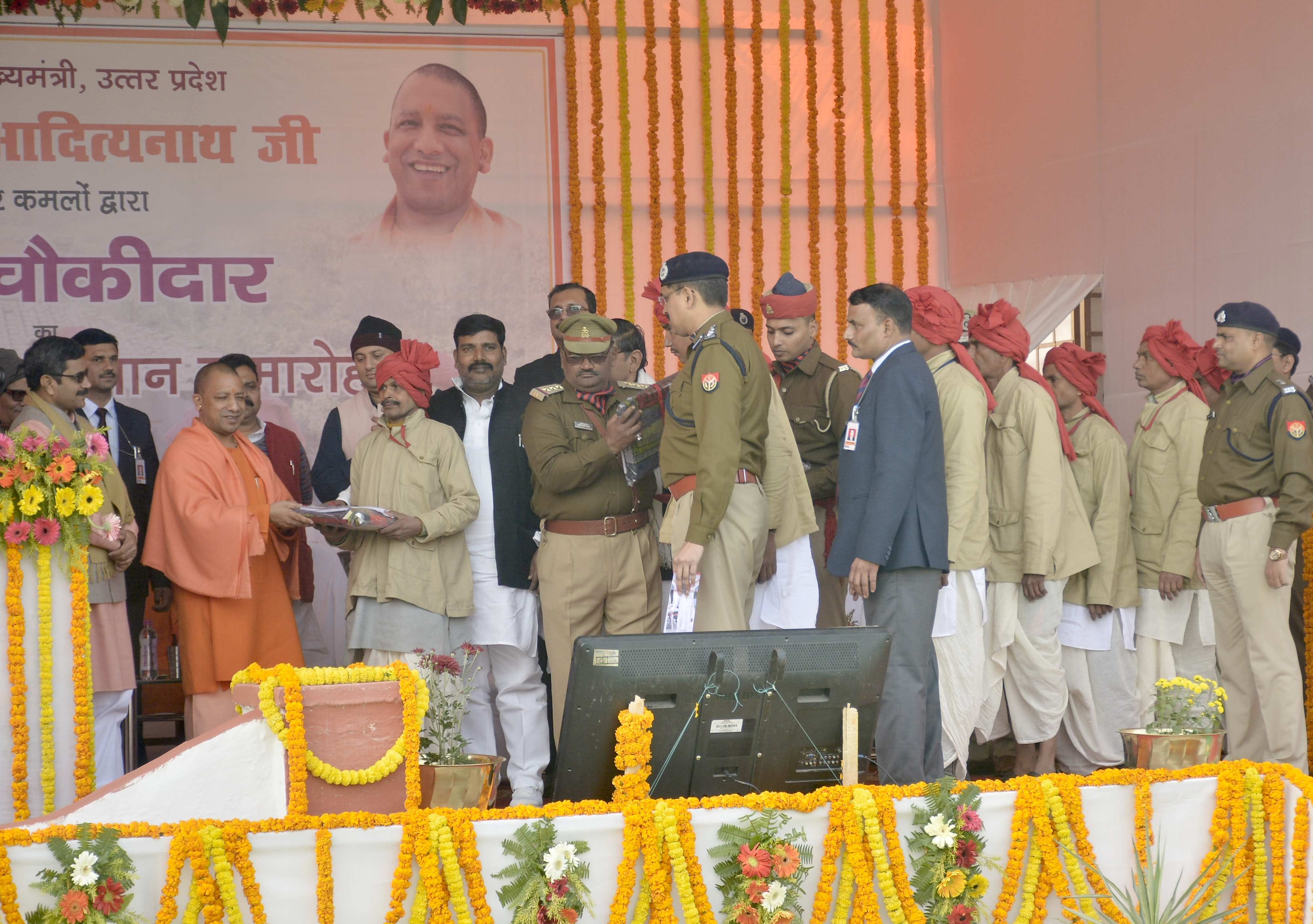 CM yogi adityanath two days visit in varanasi 