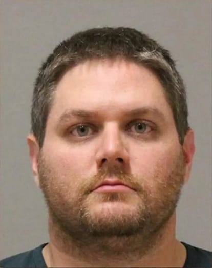 husband tried to murder his wife after his affair with minor revealed front of his wife